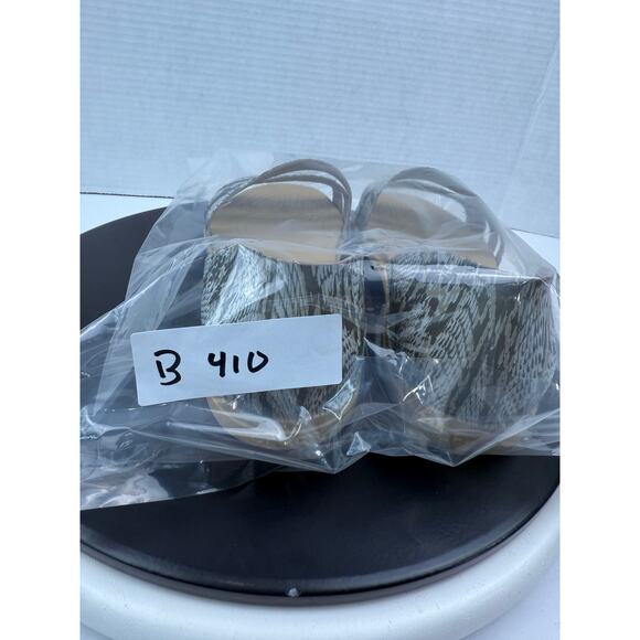 Crocs Womens Tulum Iconic Comfort Snake Print Slip On Sandals Size 11 Slip On - Picture 11 of 11